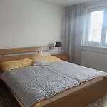 S Vyhladom Na Bojnicky Zamok Bojnice