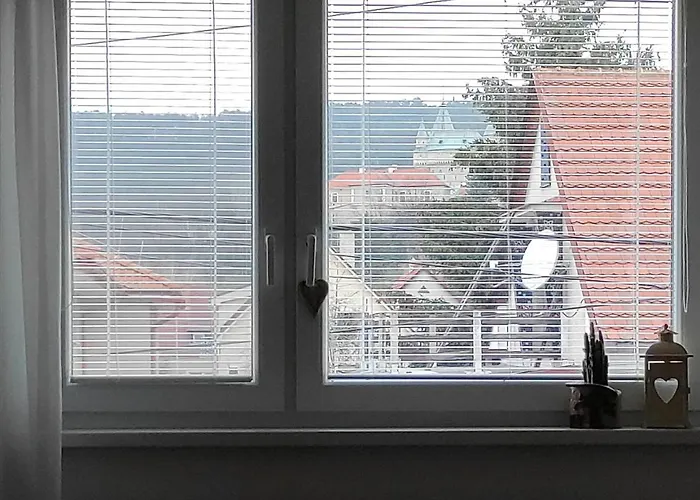 S Vyhladom Na Bojnicky Zamok بايموتْسْ