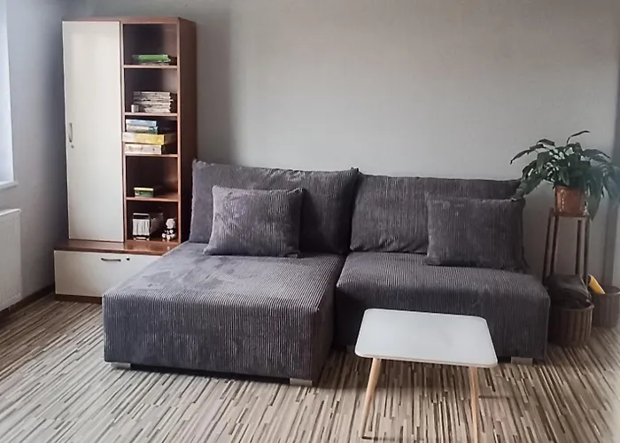 S Vyhladom Na Bojnicky Zamok شقة